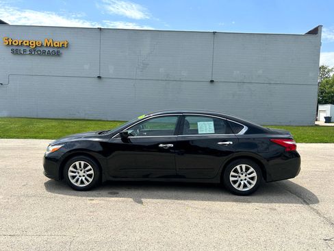 Used 2017 Nissan Altima 2.5 S w/ Power Driver Seat Package image 4