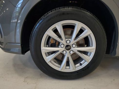 Used 2025 Audi Q3 2.0T Premium AWD/4WD image 8