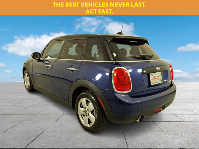 Used 2016 MINI Cooper 4-Door Hardtop FWD image 5