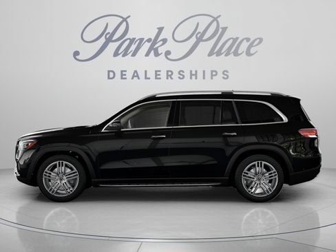 Used 2026 Mercedes-Benz GLS 450 4MATIC image 6
