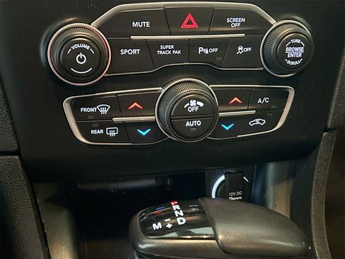 Used 2023 Dodge Charger R/T w/ Blacktop Package image 15