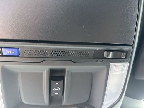 New 2026 Subaru Forester Touring AWD/4WD image 12