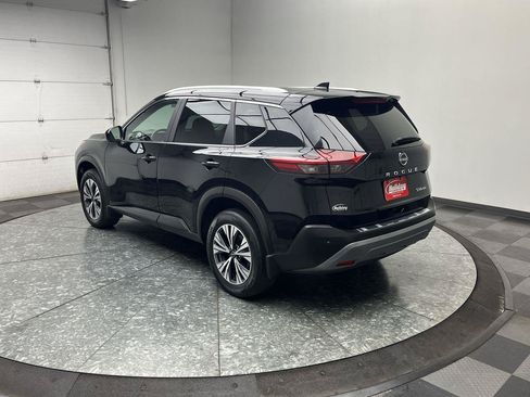 Used 2023 Nissan Rogue SV w/ SV Premium B Package AWD/4WD image 2