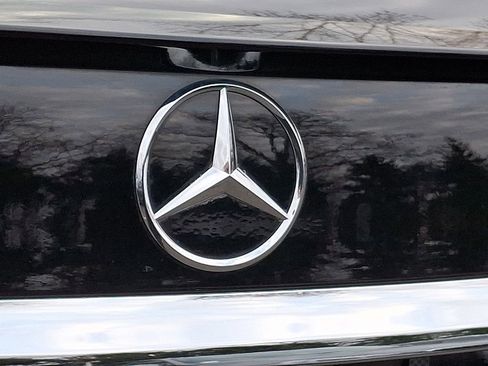 Used 2022 Mercedes-Benz E 350 4MATIC Sedan image 30