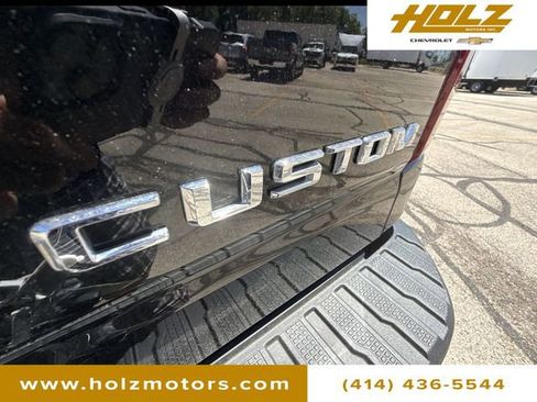 Certified 2024 Chevrolet Silverado 2500 Custom w/ Custom Value Package AWD/4WD image 33