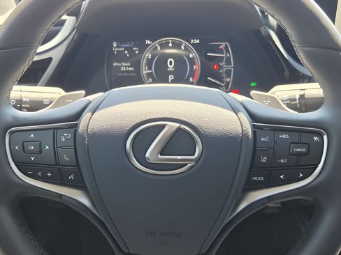 Certified 2025 Lexus ES 350 w/ Accessory Package (Z2) FWD image 24
