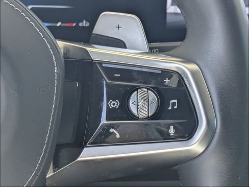 Used 2024 BMW 760i xDrive AWD/4WD image 20
