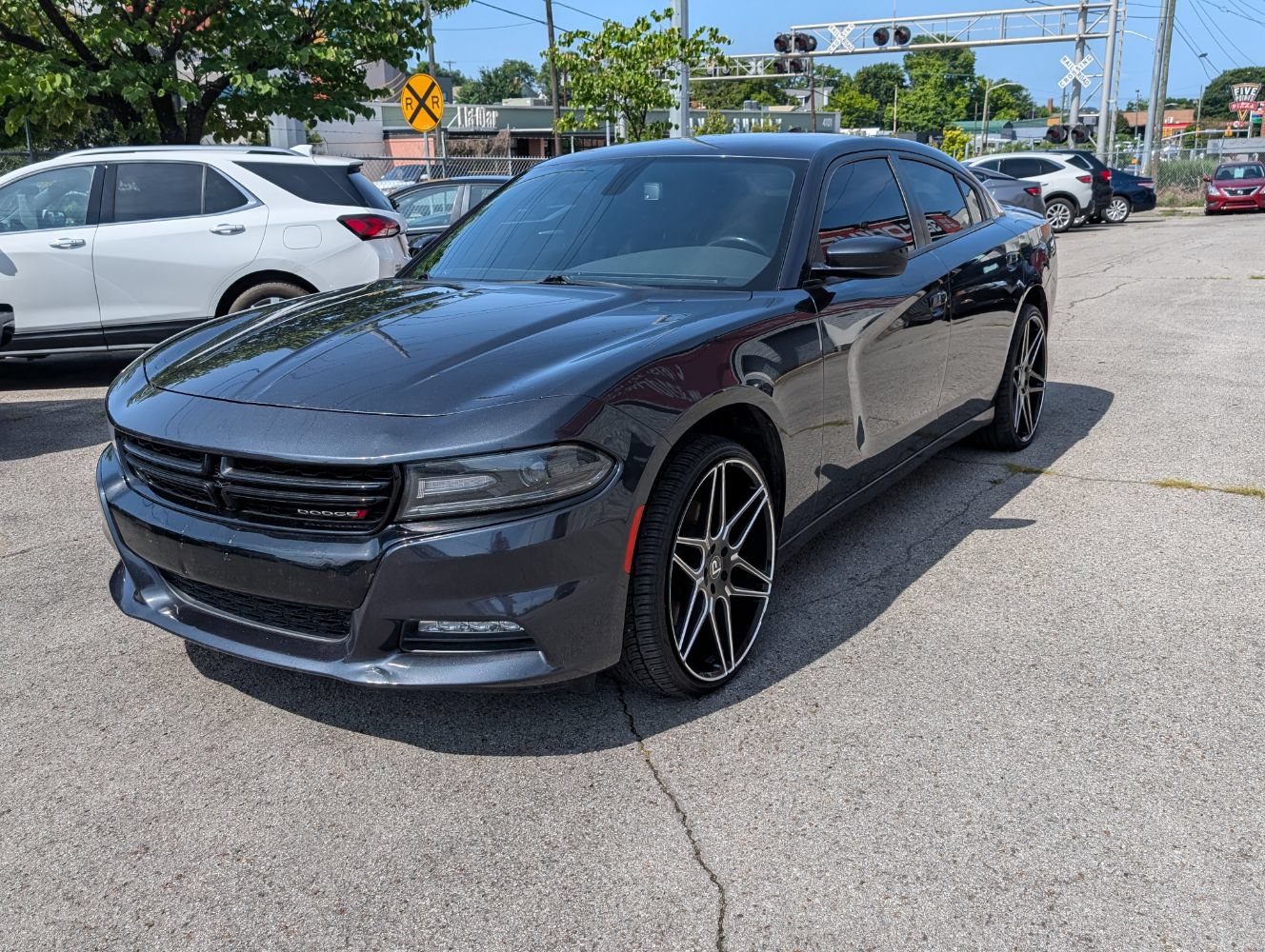 Used 2019 Dodge Charger SXT AWD/4WD image 1