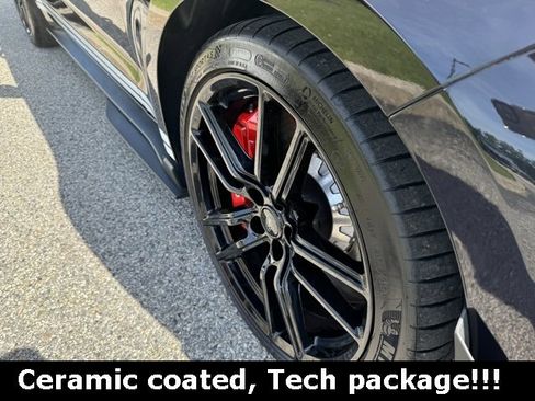 Used 2022 Ford Mustang Shelby GT500 w/ Technology Package image 34