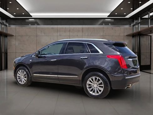 Used 2017 Cadillac XT5 Luxury w/ Driver Awareness Package FWD image 7