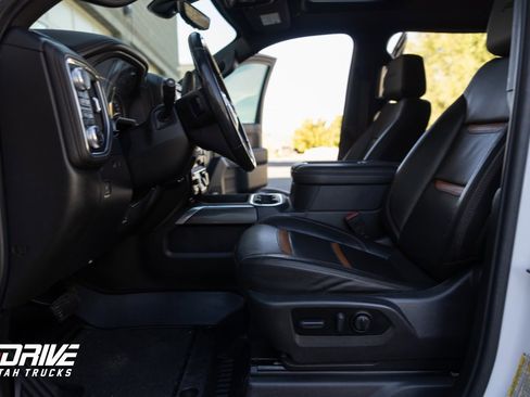Used 2022 GMC Sierra 1500 AT4 w/ AT4 Premium Package image 28