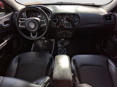 Used 2018 Jeep Compass Latitude w/ Popular Equipment Group image 16