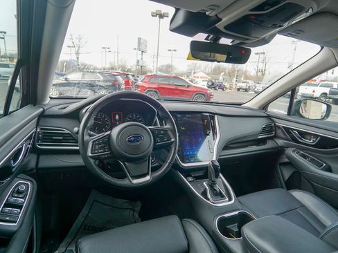 Used 2023 Subaru Outback Limited AWD/4WD image 14
