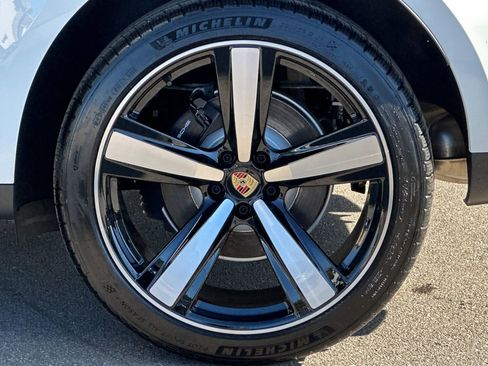 New 2026 Porsche Macan image 44