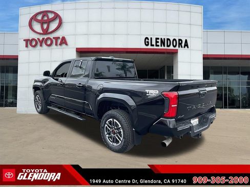 Certified 2024 Toyota Tacoma TRD Sport AWD/4WD image 5