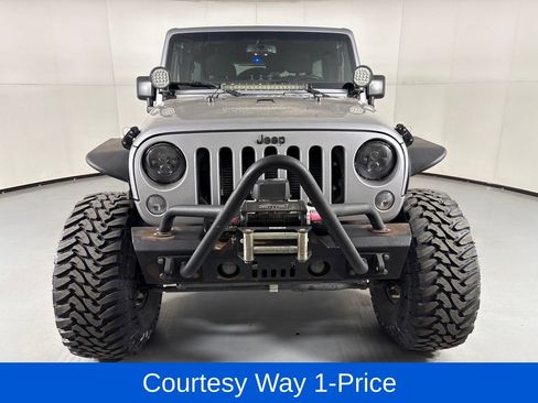 Used 2017 Jeep Wrangler Unlimited Sport w/ Quick Order Package 24S AWD/4WD image 5