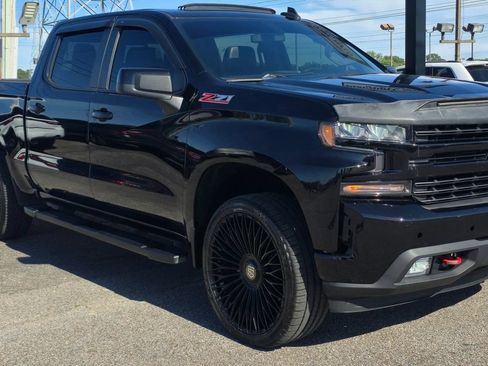 Used 2021 Chevrolet Silverado 1500 LT Trail Boss w/ Convenience Package II AWD/4WD image 8