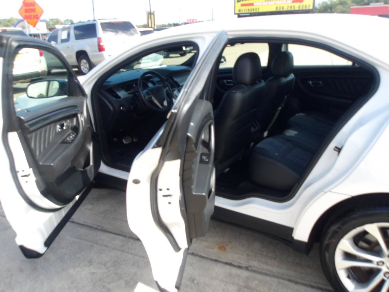 Used 2013 Ford Taurus SHO AWD/4WD image 15