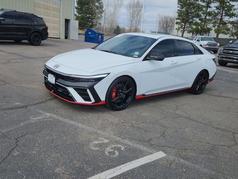 Used 2025 Hyundai Elantra N FWD image 3