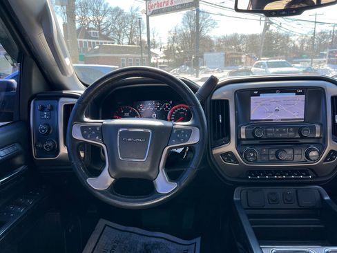 Used 2016 GMC Sierra 2500 Denali w/ Duramax Plus Package image 8
