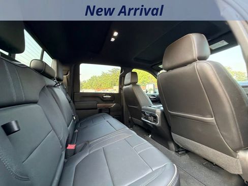 Used 2022 Chevrolet Silverado 3500 High Country AWD/4WD image 6