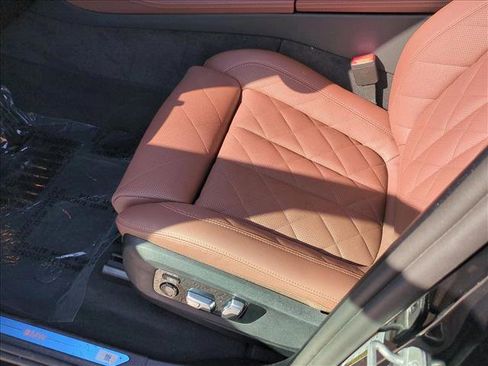 Used 2026 BMW X5 sDrive40i w/ Climate Comfort Package RWD image 4