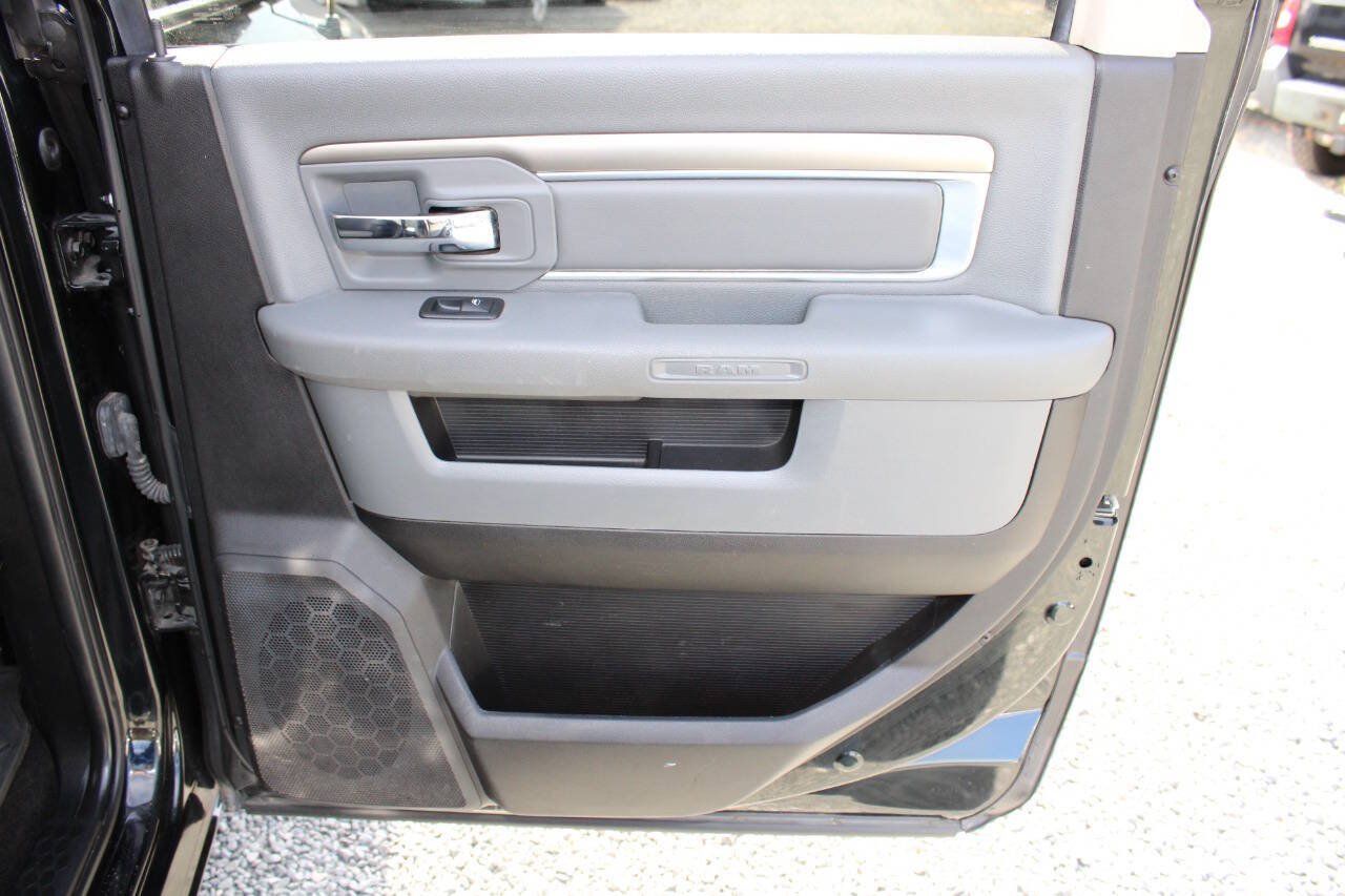 Used 2017 RAM 1500 Big Horn AWD/4WD image 22