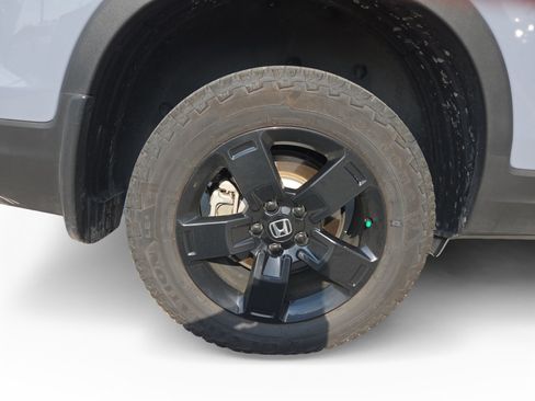 Used 2024 Honda Ridgeline Black Edition image 17