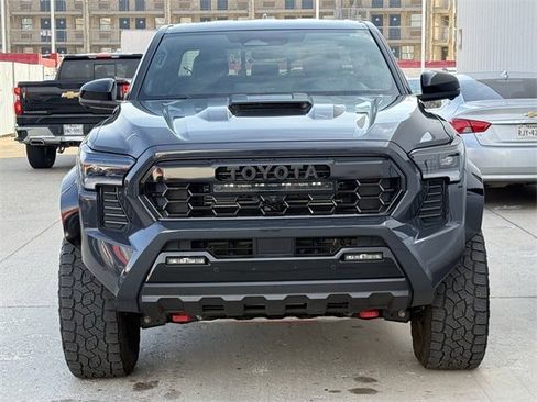 Used 2025 Toyota Tacoma TRD Pro image 7