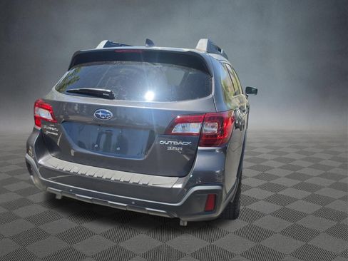 Used 2019 Subaru Outback 3.6R Limited w/ Popular Package #2 AWD/4WD image 7