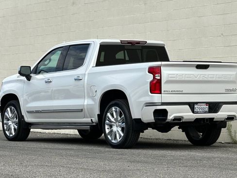 Certified 2023 Chevrolet Silverado 1500 High Country w/ High Country Premium Package AWD/4WD image 6