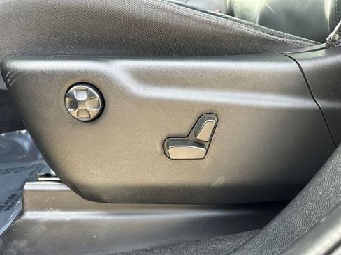 Used 2021 Jeep Grand Cherokee Limited w/ Premium Lighting Group image 24