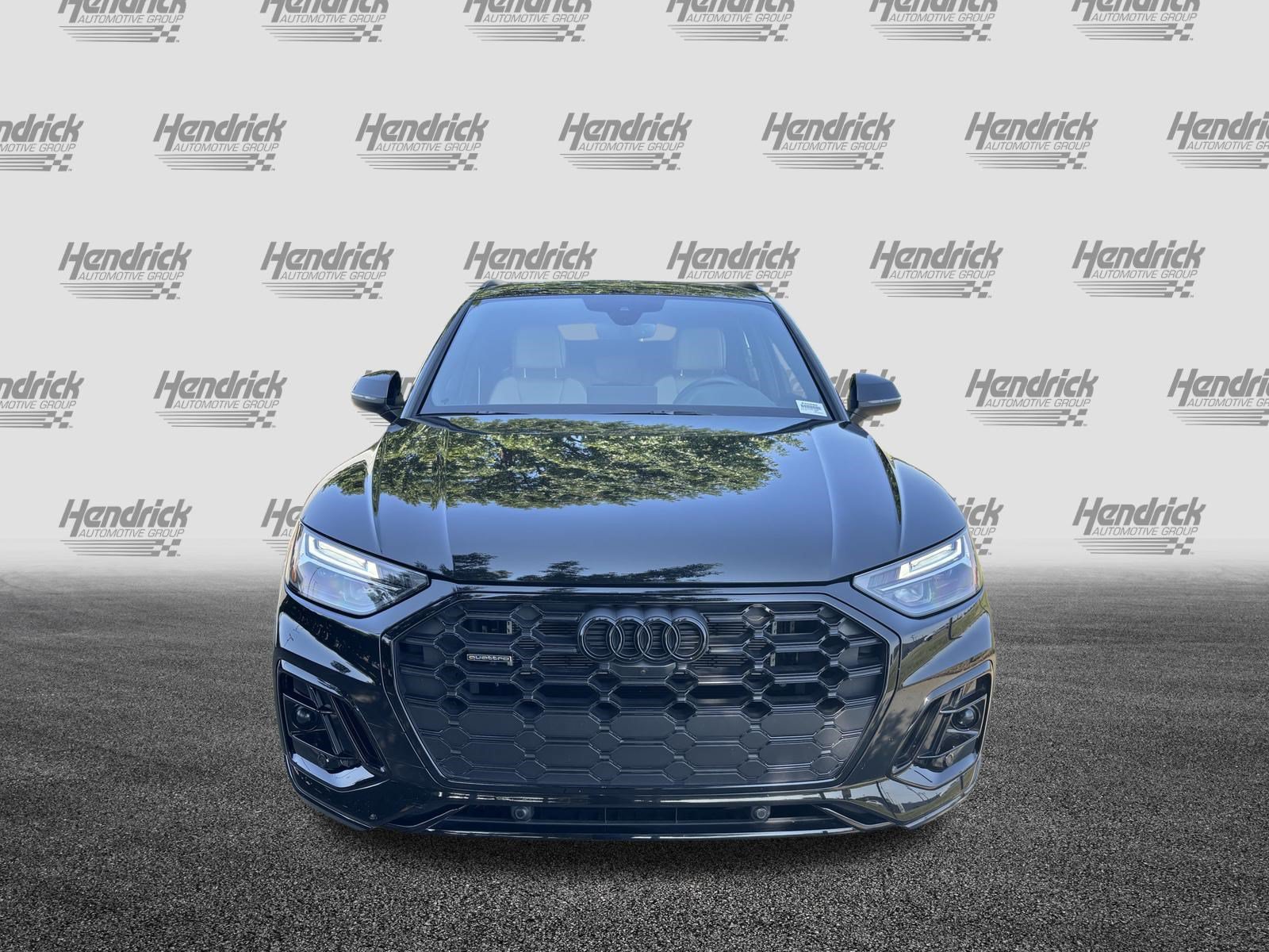 Certified 2024 Audi Q5 e Premium Plus w/ Premium Plus Package AWD/4WD image 3