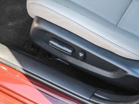 Used 2019 Honda Insight Touring image 13