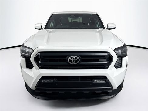 Certified 2024 Toyota Tacoma SR5 image 7