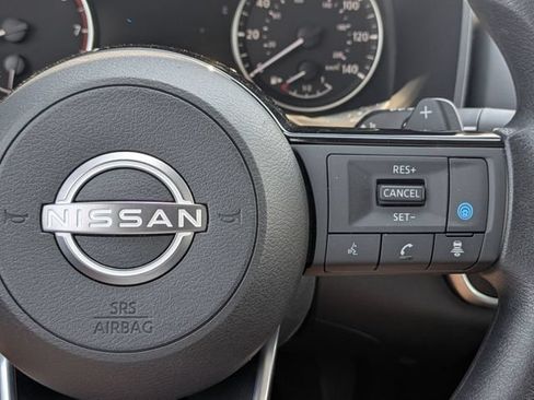 Used 2023 Nissan Rogue SV FWD image 20