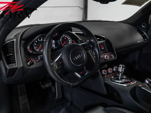 Used 2014 Audi R8 V8 image 26