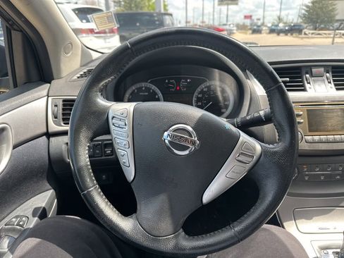 Used 2014 Nissan Sentra SV w/ SV Driver Package image 9