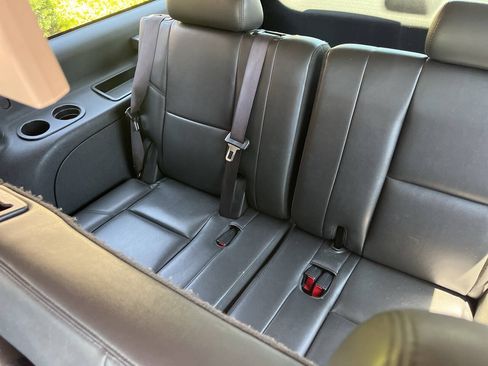 Used 2012 GMC Yukon XL Denali AWD/4WD image 29