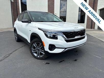 Used 2023 Kia Seltos S w/ Navigation Package