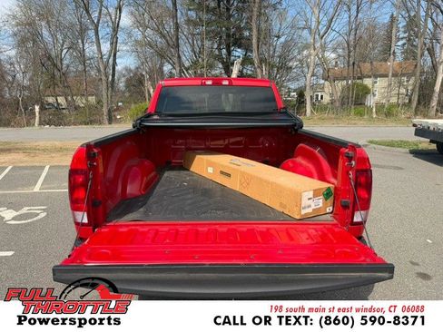 Used 2019 RAM 1500 Express w/ Express Value Package AWD/4WD image 9