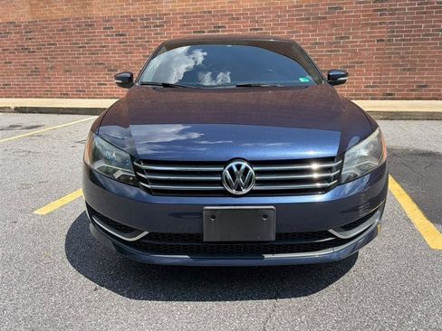 Used 2015 Volkswagen Passat 1.8T Wolfsburg Edition FWD image 2