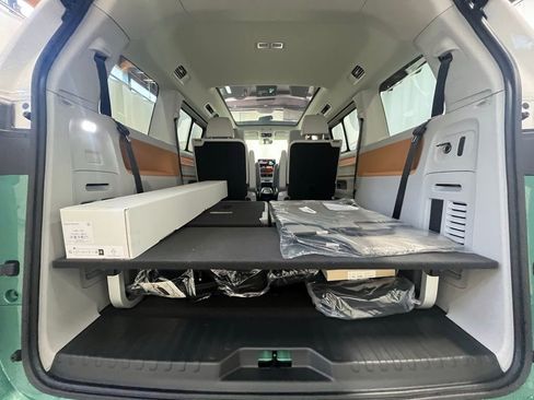 New 2025 Volkswagen ID. Buzz 1st Edition image 23