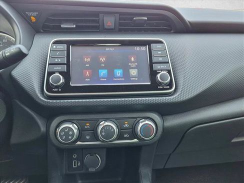 Used 2023 Nissan Kicks S FWD image 14