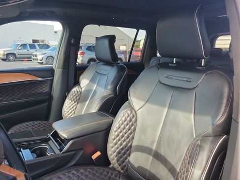 Used 2021 Jeep Grand Cherokee L Summit AWD/4WD image 25