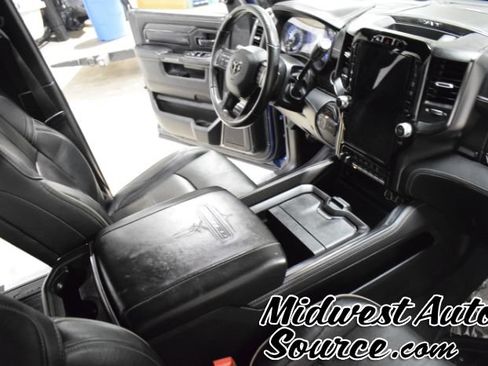 Used 2022 RAM 3500 Limited AWD/4WD image 36