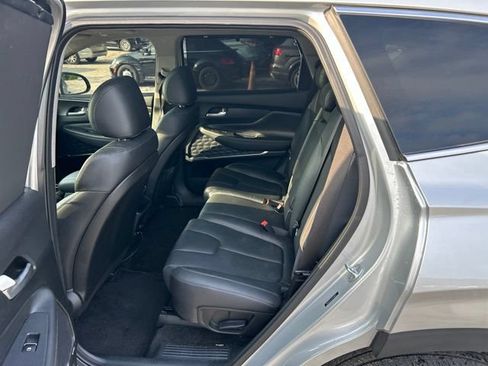 Used 2019 Hyundai Santa Fe Limited FWD image 6