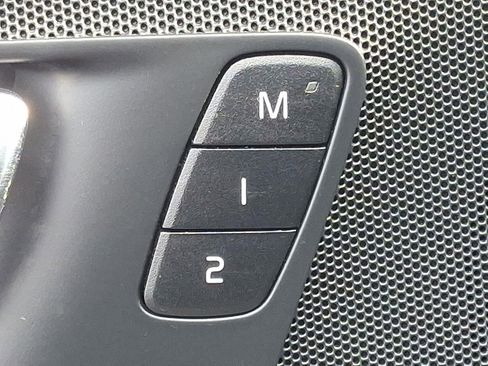 Certified 2023 Volvo XC60 B5 Core w/ Climate Package image 26