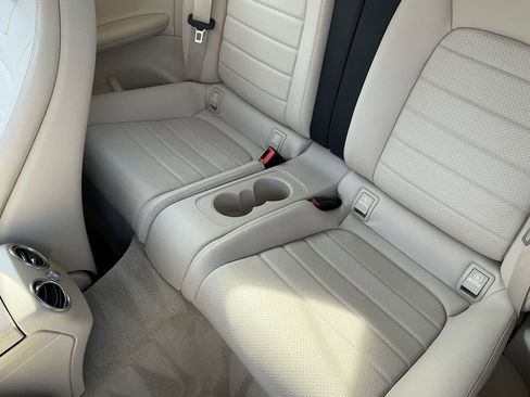 Used 2017 Mercedes-Benz C 300 4MATIC Cabriolet image 6