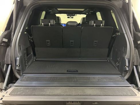 New 2026 Lincoln Navigator Reserve AWD/4WD image 44